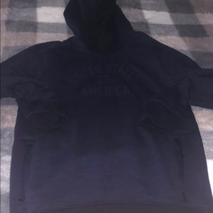 Boys M under armor solid navy hoodie